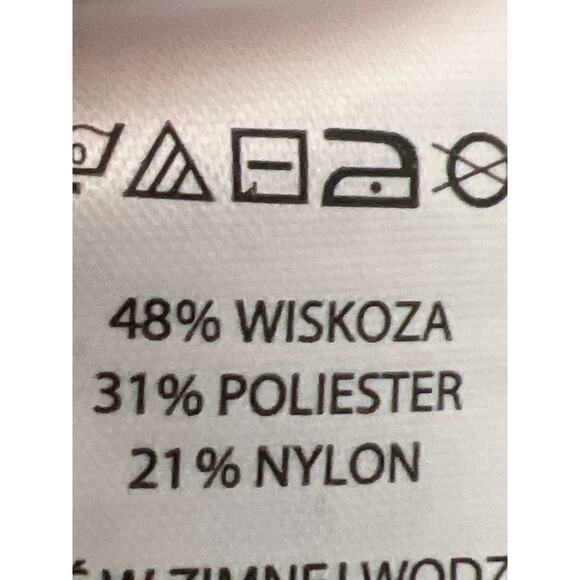 Tahari Sweater - drop shoulder mock neck classy beige  size L - Picture 8 of 14